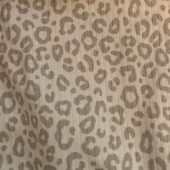 Baby Onesie (3) - Picture 2 of 3